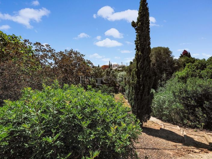 Image No.67-4 Bed Property for sale