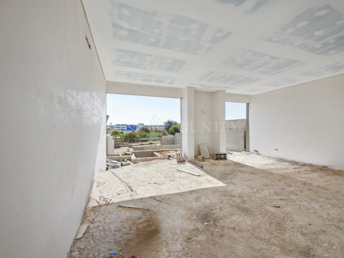 Image No.16-4 Bed Townhouse for sale