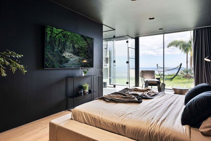 Image No.51-3 Bed Property for sale