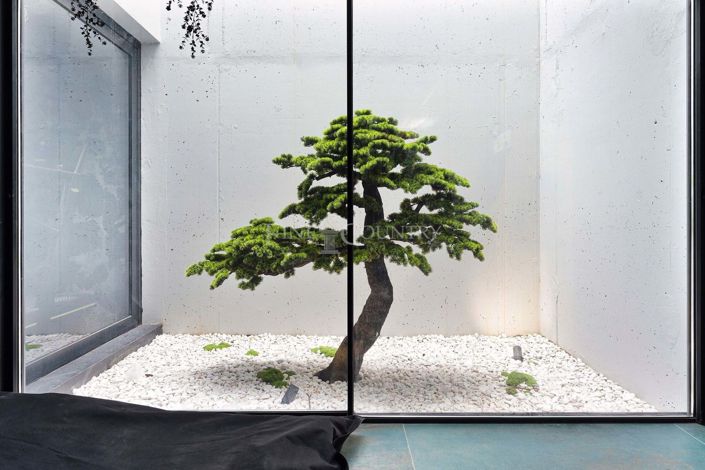 Image No.76-3 Bed Property for sale