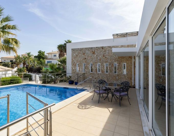 Image No.23-4 Bed Villa for sale