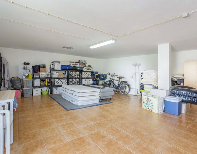 Image No.25-4 Bed Villa for sale