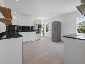 2104-360628-b952a8cbdbc2fd66601ce91bb265b9cce