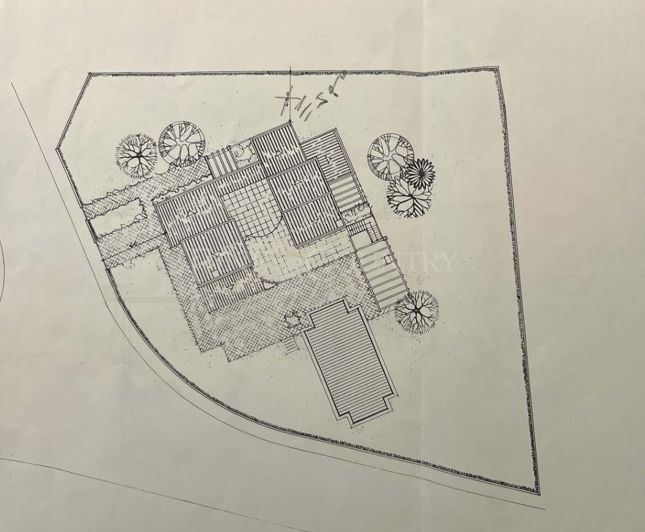 Image No.68-3 Bed Property for sale