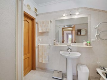 2104-359227-b952a8cbdbc2fd66601ce91bb265b9cce