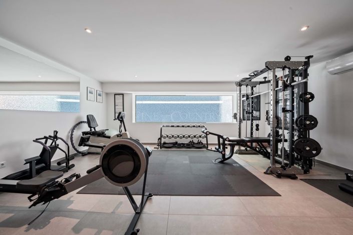 Image No.64-3 Bed Villa for sale