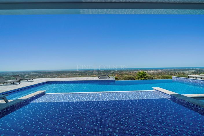 Image No.76-3 Bed Villa for sale