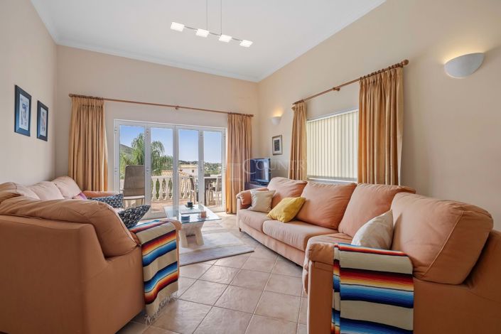 Image No.32-5 Bed Villa for sale