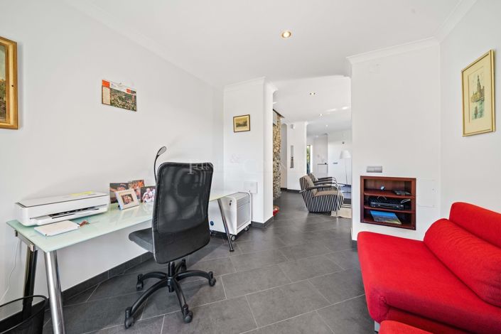 Image No.19-4 Bed Villa for sale