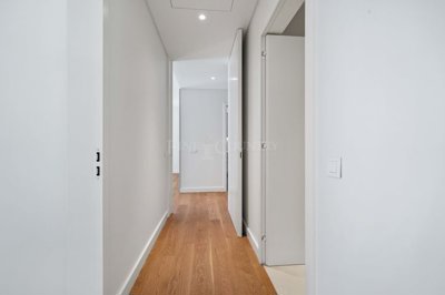 2104-359010-b952a8cbdbc2fd66601ce91bb265b9cce