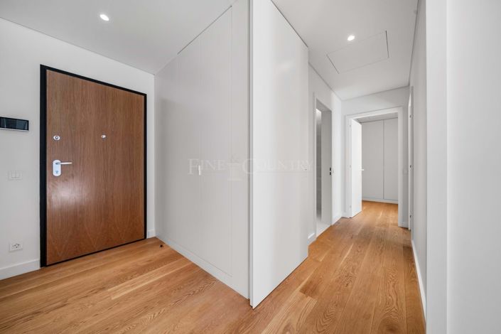 Image No.18-2 Bed Apartment for sale