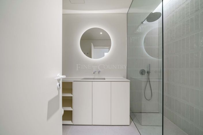 Image No.19-2 Bed Apartment for sale