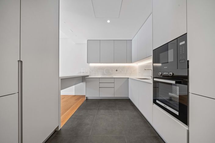 Image No.28-2 Bed Apartment for sale