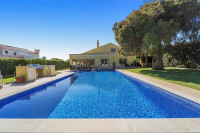 2104-358470-b952a8cbdbc2fd66601ce91bb265b9cce