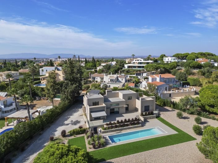 Image No.43-4 Bed Villa for sale