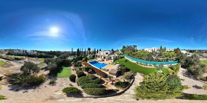 Image No.69-5 Bed Property for sale