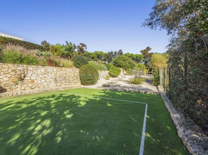 Image No.7-5 Bed Property for sale