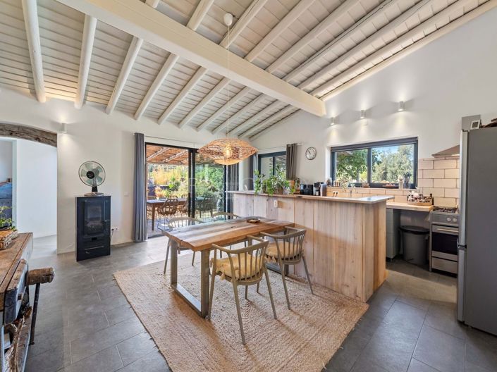 Image No.2-3 Bed Villa for sale