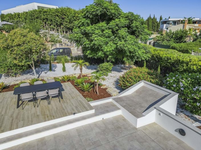 Image No.51-3 Bed Property for sale