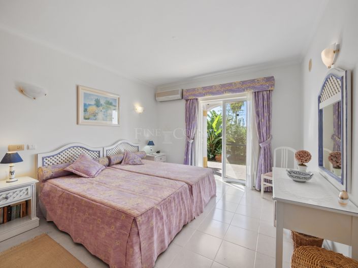 Image No.12-2 Bed Apartment for sale