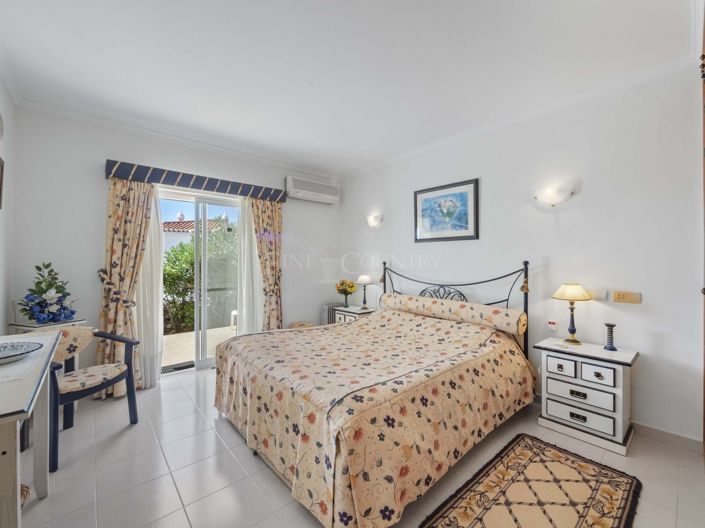 Image No.16-2 Bed Apartment for sale