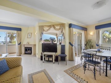 2104-359227-b952a8cbdbc2fd66601ce91bb265b9cce