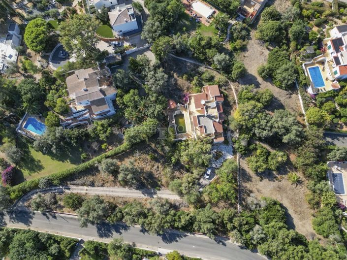 Image No.2-3 Bed Property for sale