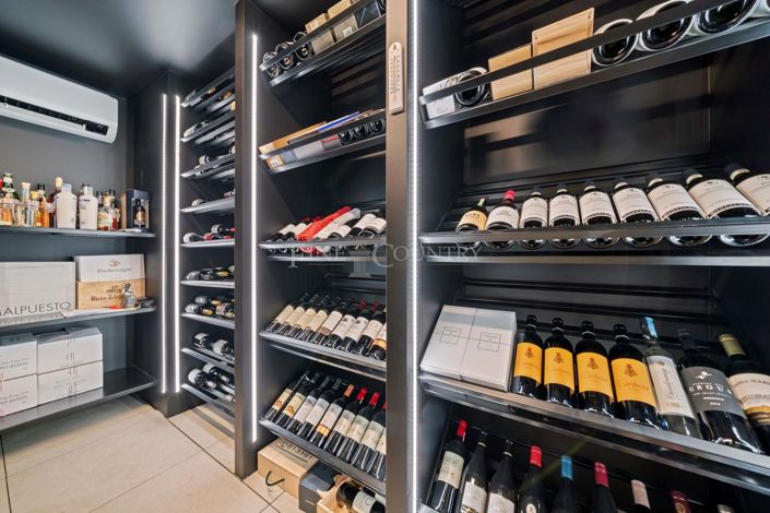 Image No.61-3 Bed Villa for sale