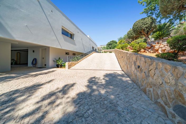 Image No.67-3 Bed Villa for sale