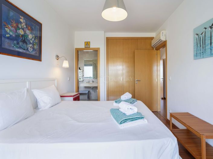 Image No.25-2 Bed Apartment for sale