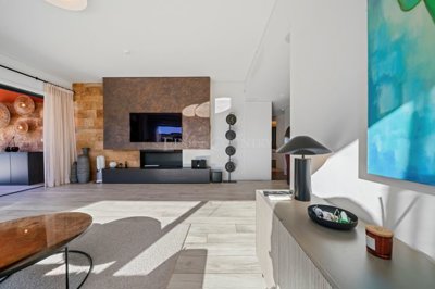 2104-363907-b952a8cbdbc2fd66601ce91bb265b9cce