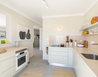 2104-359025-b952a8cbdbc2fd66601ce91bb265b9cce