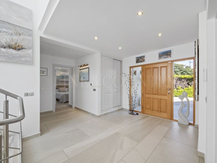 Image No.5-3 Bed Property for sale