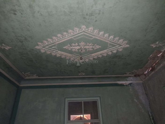 Image No.8-3 Bed Semi-Detached for sale