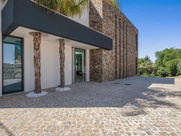 Image No.5-4 Bed Villa for sale