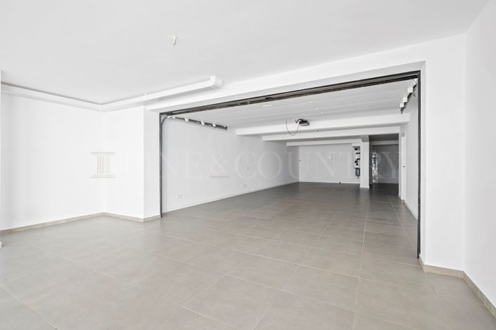 Image No.42-4 Bed Villa for sale
