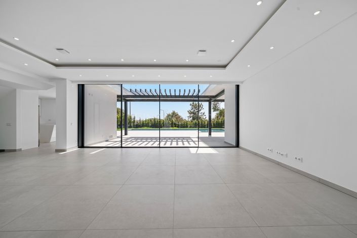 Image No.46-4 Bed Villa for sale