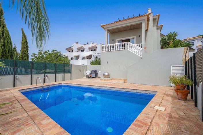 Image No.6-Villa de 5 chambres à vendre à Loule
