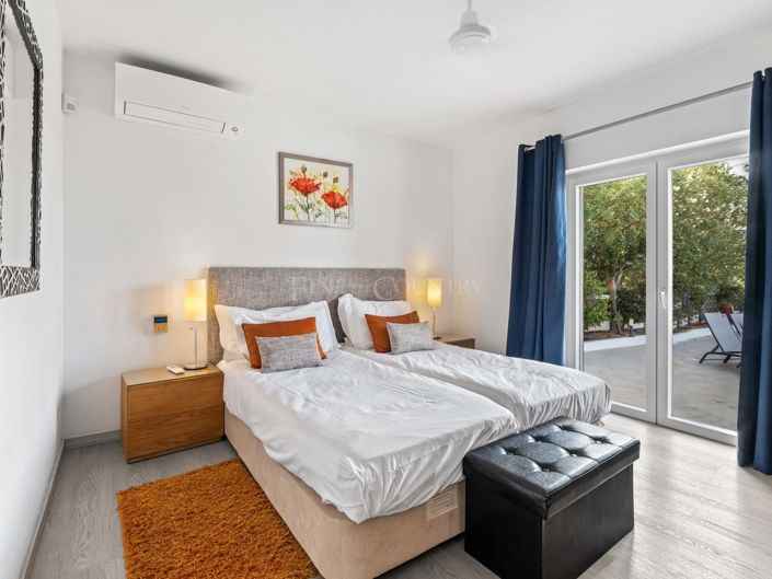 Image No.12-3 Bed Villa for sale