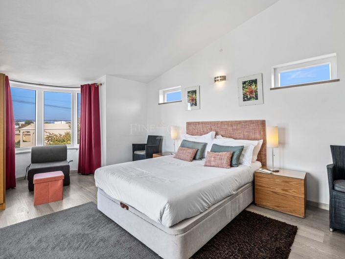 Image No.17-3 Bed Villa for sale