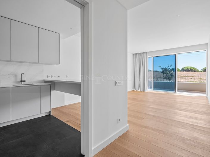 Image No.15-2 Bed Apartment for sale