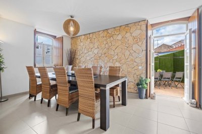 2104-361593-b952a8cbdbc2fd66601ce91bb265b9cce