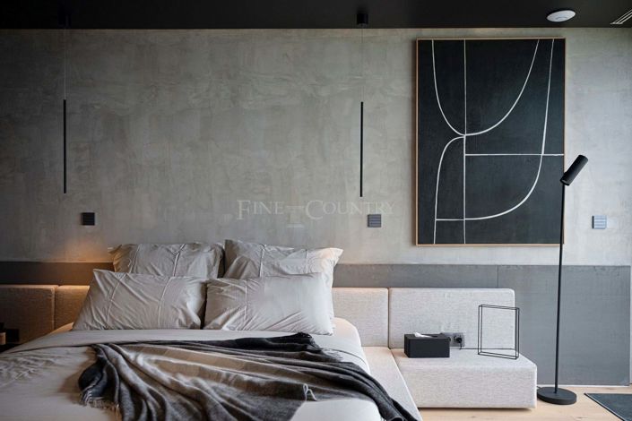 Image No.50-3 Bed Property for sale