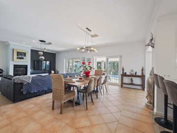 2104-345742-b952a8cbdbc2fd66601ce91bb265b9cce