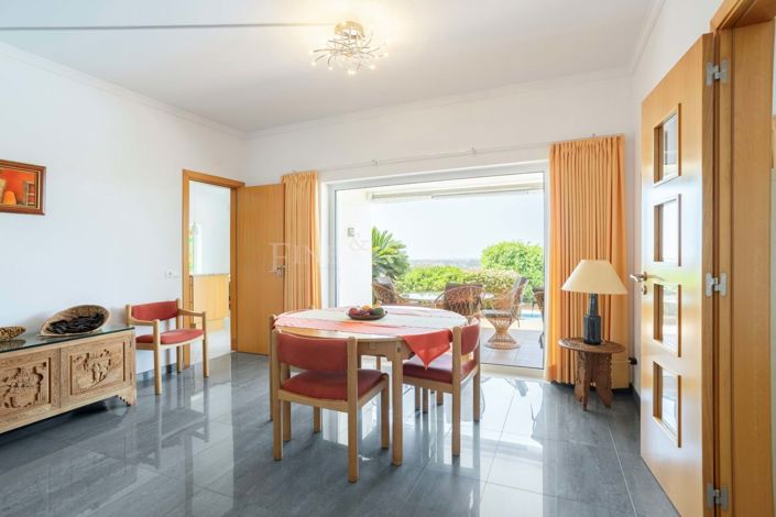 Image No.11-4 Bed Villa for sale