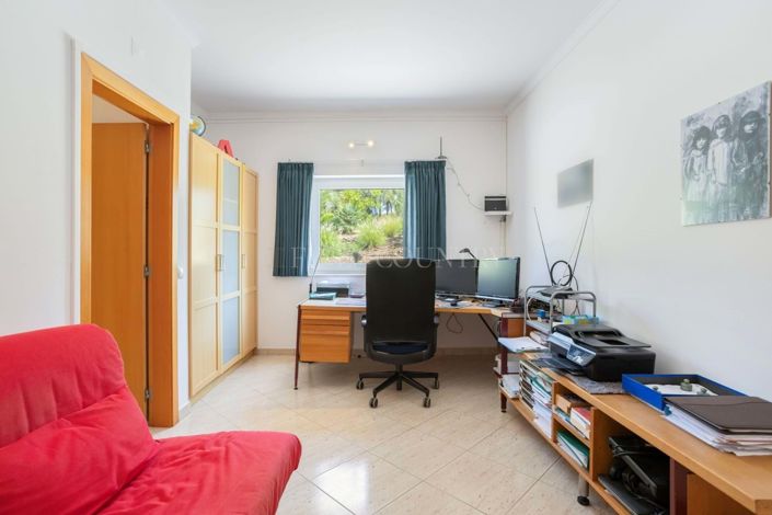 Image No.17-4 Bed Villa for sale