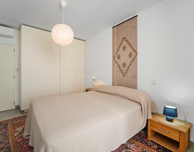 Image No.21-3 Bed Apartment for sale