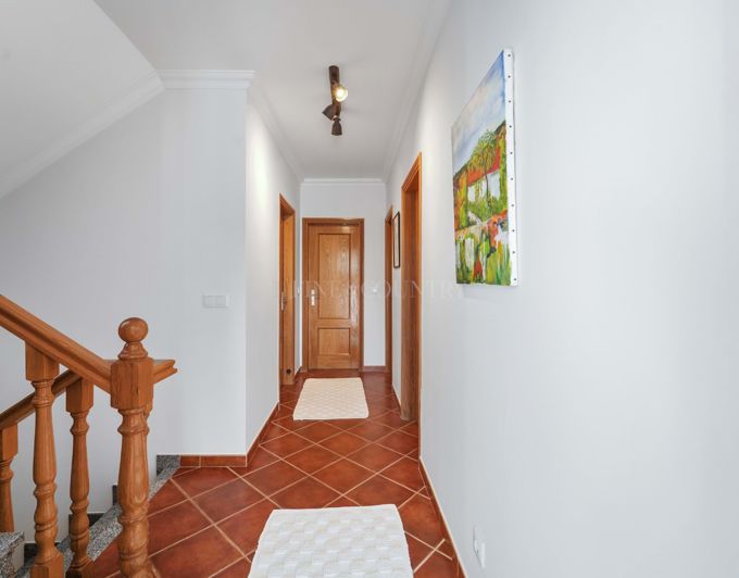 Image No.12-5 Bed Townhouse for sale