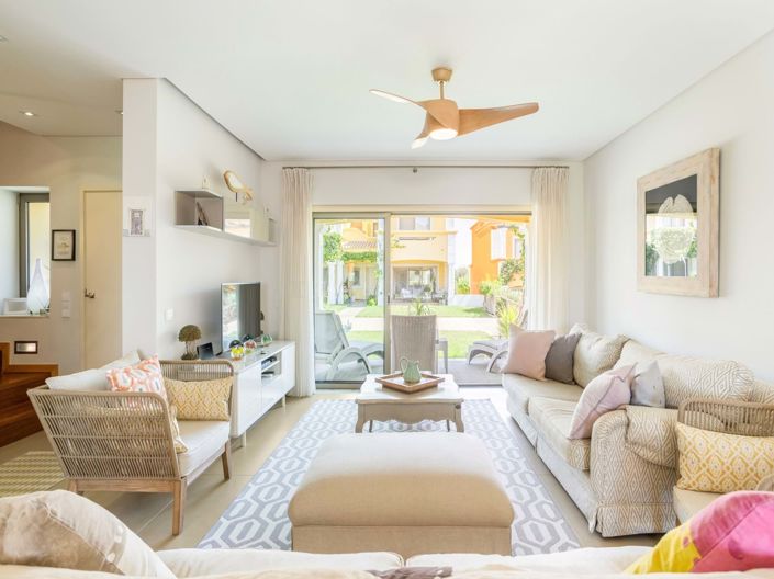 Image No.7-3 Bed Semi-Detached for sale