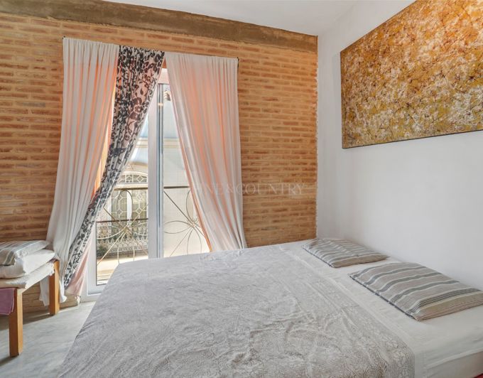 Image No.18-3 Bed Townhouse for sale